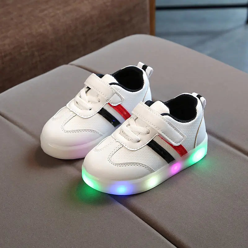 LED Sneakers: Light Up Your Style! Kreative